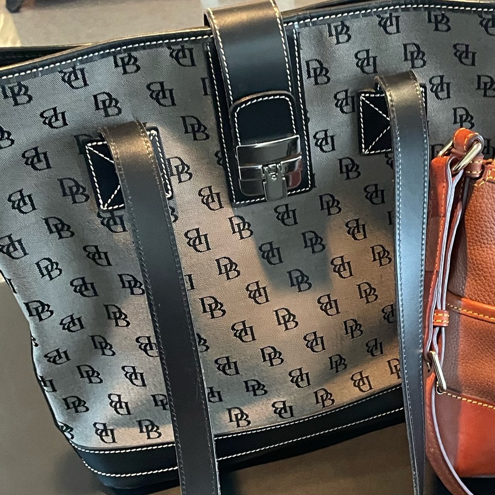 Dooney & Bourke Signature Print Tote